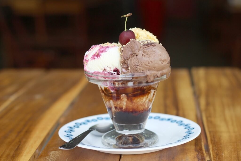 Foods That Are Toxic To DOGS! - BE INFORMED 17 bowl, ice cream, ice